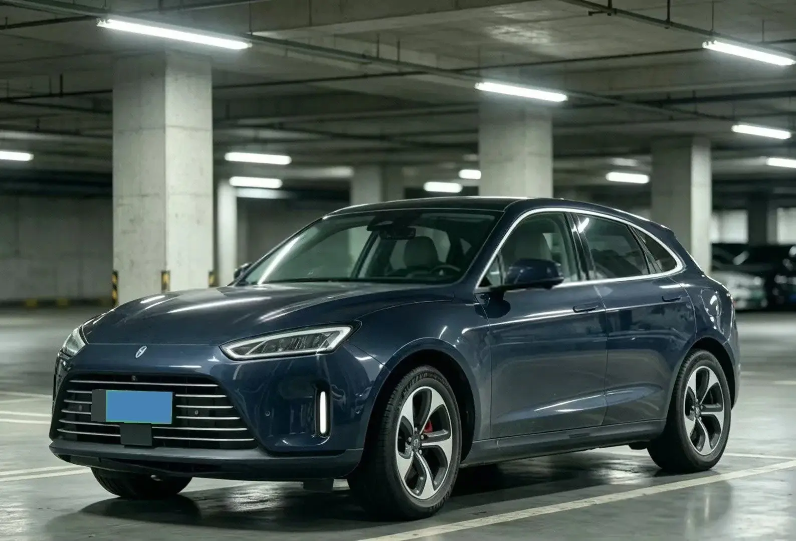 AITO M5 SUV, 2022