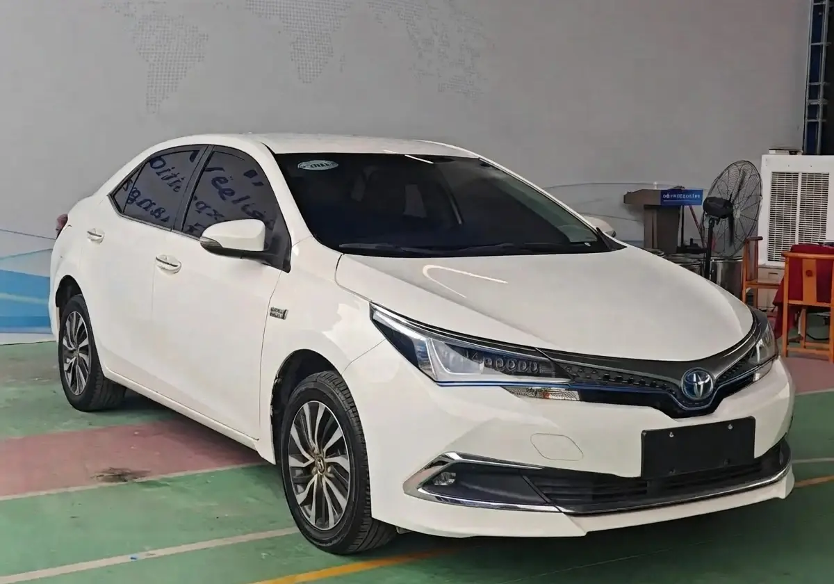 Toyota Corolla Hybrid E+ 1.8L Sedan, 2021
