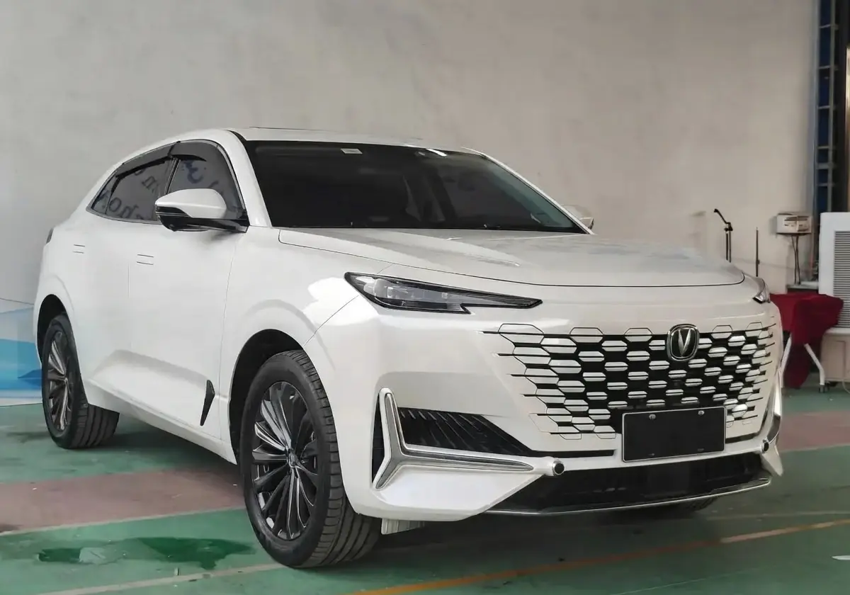 Changan UNI-K 2.0T SUV, 2021