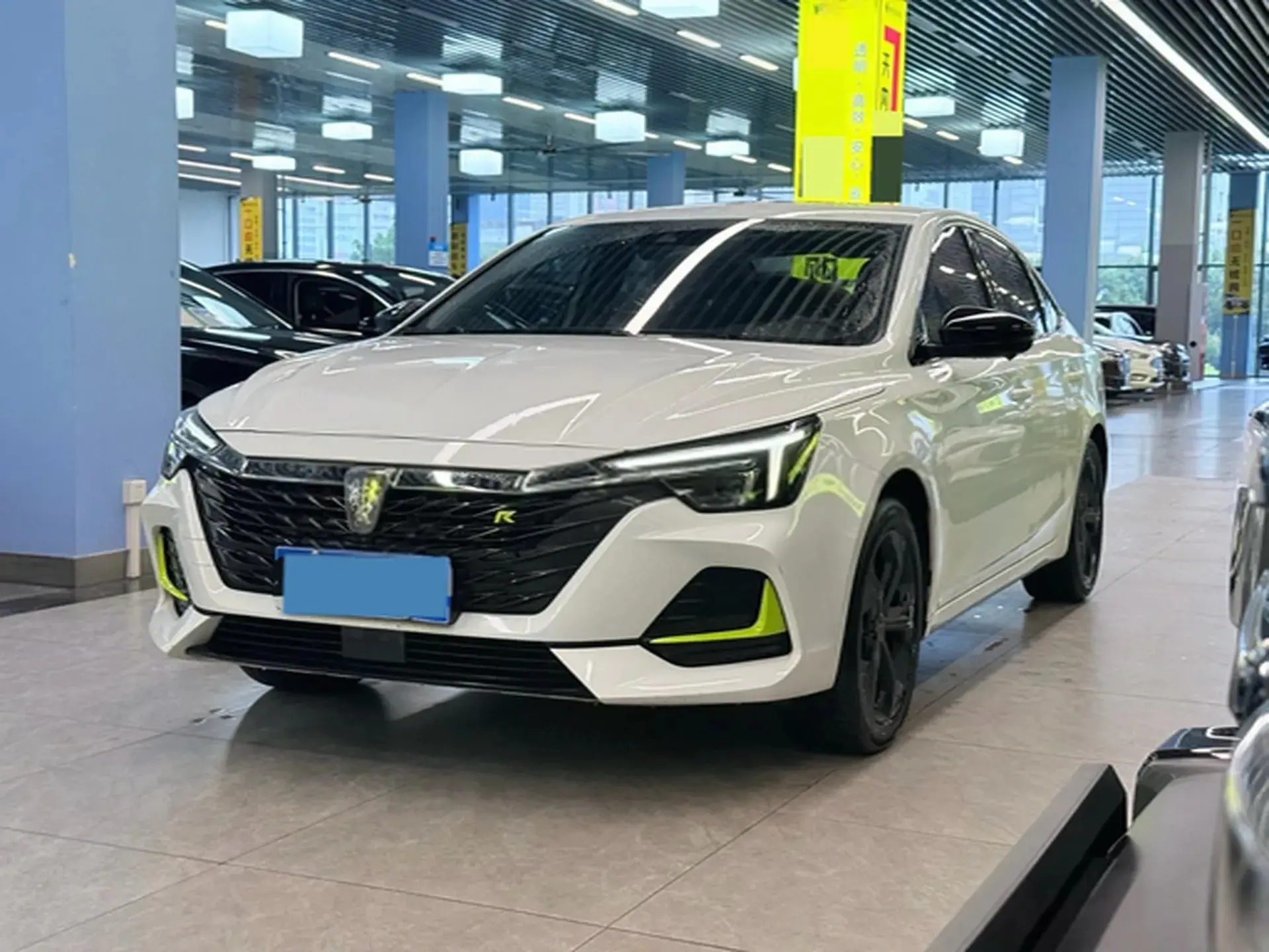 Roewe i6 MAX 1.5T Sedan, 2020