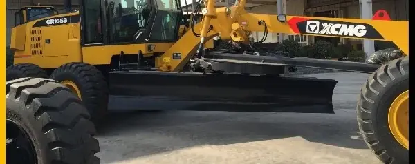 Motor Grader, 135 hp