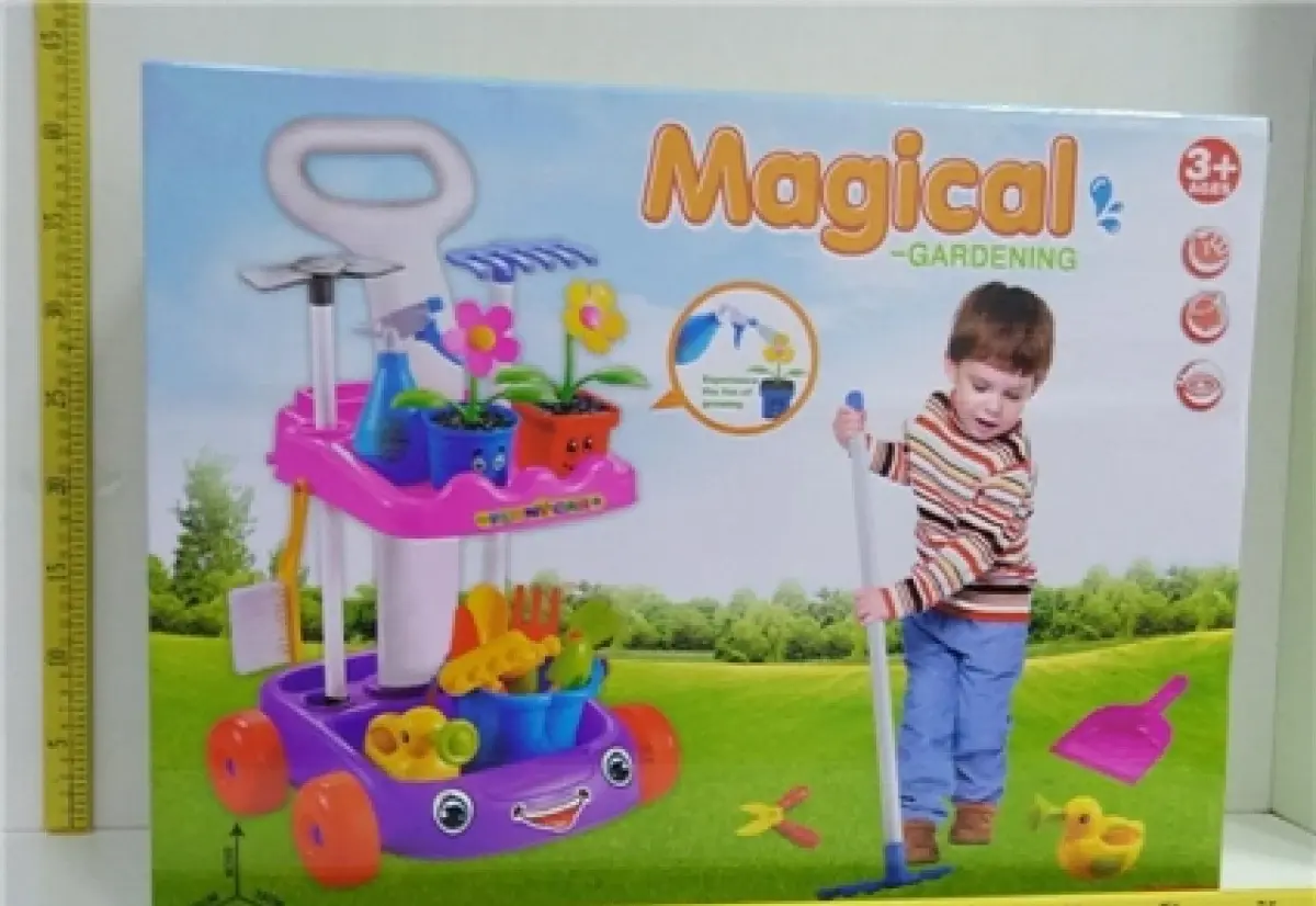 Gardening trolley play set