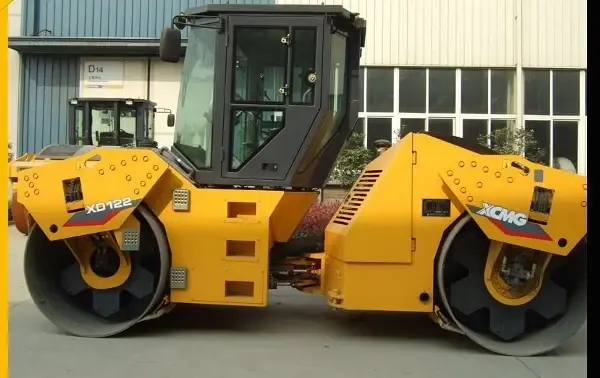 Tandem Vibratory Roller, 14 t