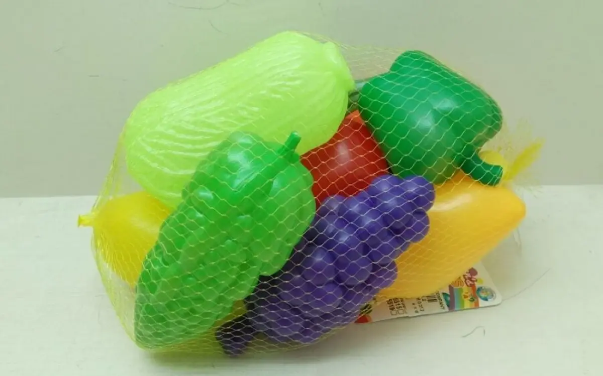 Play fruit and vegetables in a net bag, 18 pieces