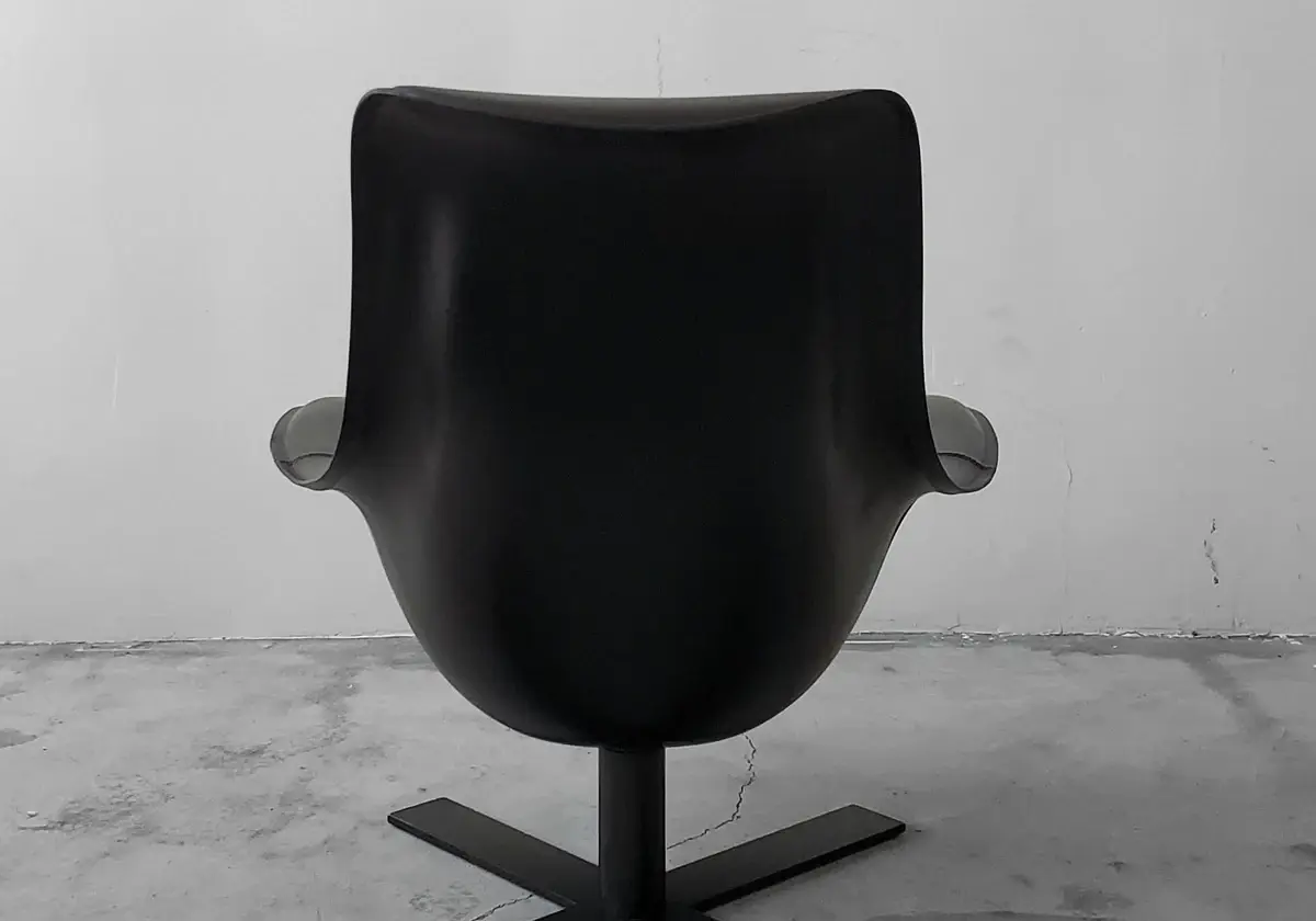 Flared Shell Swivel Chair